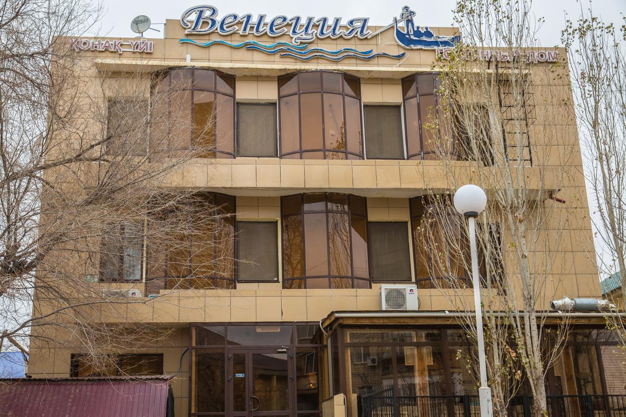 Mini Hotel Venezia Atyrau Exterior photo